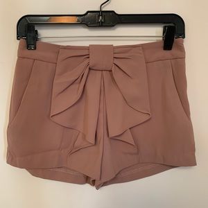 New Sol Style By Bow Shorts